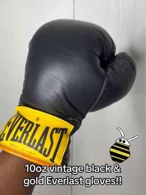 One of the best color combos out there 🖤💛 #boxing #gloves #boxinggloves #asmrleather #asmrleathersounds #asmrgloves #asmrcommunity #vintage #classic #retro #oldschool #leather #asmr #everlast #asmrsounds #asmrvideo #asmrvid #asmrvids #asmrvideos #asmrtiktok #asmrtiktoks #black #gold #yellow 