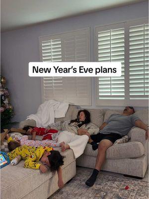 Same as last year 🤌🏼✌🏼💯 🥃 😎💫🍔🍟🍕🍭🧁🍼 #momlife #newyearseve #plans #momtok #fyp #humor #newyearseveplans 