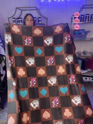 This western checkered blanket is definitely one of our favorites! Go order the mystery throws now!!🃏♠️🩵 #envystylzboutique #envystylzexclusive #envystylzblankets #mysteryblanket #softandcozy #western #amazingdeals #etxboutique 