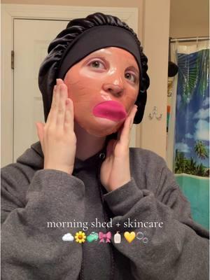 “the uglier you go to bed, the prettier you wake up” 🌼🎀🫧 i don’t think i left the mask on long enough haha! recently started using this mouth tape while i sleep and i LOVE it!💗 • • • #fyp #viral #trend #microinfluencer #taylorcurrier #morningshed #skincare #beauty #skin #facemask #mouthtape #mouthtapesleeping #hairbonnet #cleanser #avataraskin #toner #theordinary #moisturizer #bubble #bubbleskincare #promo #morning #morningroutine 