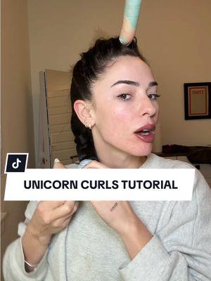 Replying to @alex frost hope this helps!! #unicorncurls #heatlesscurls #overnightcurls #hairtutorial #viralvideo #foru 