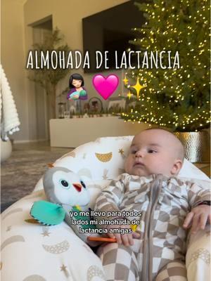 La almohada de lactancia de momcozy ahorita me encanta para hacer diferentes cosas con mi bebé ya que es grande y cómoda ♥️✨ @Momcozy Official  . . . . . . . #nursingpillow #momcozymom #momcozylife #momcozybaby #breastfeeding #embarazada #pregnant #newborn #lactancia #tummytime 