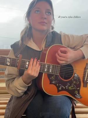 can’t beat some peaceful porch swing pickin #tylerchilders #allyourn #countrymusic #appalachia #tennessee #carhartt #acoustic 