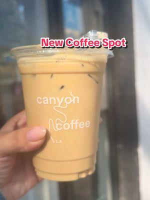 Canyon Coffee- Echo Park #distanceassistancela #PlacesToVisit #foodielosangeles #coffeetiktok #lathingstodo #hiddengems #breakfast #lunch #echopark #coffeetok 