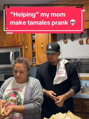 Always have to “help” mom in the kitchen 💀😭 #fy #fyp #fy #fypシ #fypage #fypシ゚viral #foryou #funny #viral #xyzbca #parati #trending #trend #jajaja #lol #joke #tiktok #hispanics #hispanicsbelike #prank #latinos #cooking #family