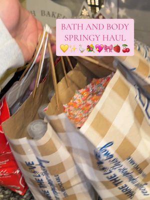 At this point they can keep my tab open, bc I will be coming back🍒🍓✨💖🥂🪿🍾 #fyp #spring #spring #hauls #bathandbody #cherry #strawberry #soap #bodycareproducts 