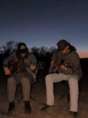 Some unreleased @morganwallen on slide guitar @holden_h_music 🎸 #fyp #foryou #foryoupage #morganwallen #music #trend #trending #cover #fypシ゚viral #fypシ #fypage #fypdongggggggg #sunset #weouthere 