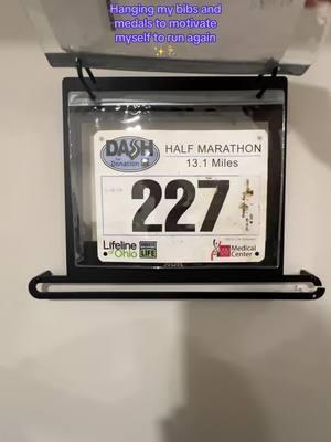 How many of you have your medals and bibs hanging versus keeping them in storage? I’m sad I didn’t do this earlier! #runner #runningmom #marathon #marathontraining #marathonrunner #Running #runtok #runtokcommunity #marathoner 