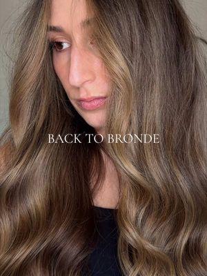 Jess thank you so much for being such an amazing part of my day #blondetobronde #bronde #brondebalayage #balayage #naturalhair #hairtok #hairstylist 