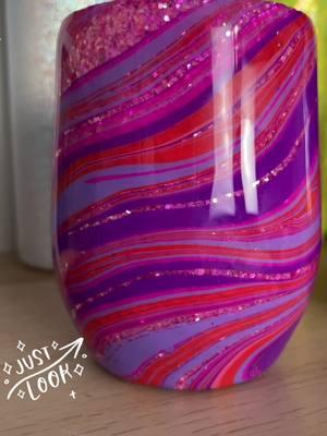 #hydrodip #hydrodipping #tumblermaker #40oztumbler #hydroflask #art #live #glowinthesarktumblers  #shopsmallbusiness #shopsmall #whatthecup904