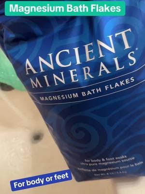 #fy #fyp #fypシ #fypシ゚viral #trending #foryoupage #TikTokShop #tiktokshopping #tiktokshopfind #epsomsalt #magnesiumflakes #magnesoumbath #bath #bathtime #magnesiumbenefits #magnesium #bathtime 