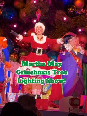 Martha May Whovier takes the stage in the Wholiday Tree Lighting Show at Universal Studios Hollywood! 🎄❄️#grinchmas #universalhollywood #universalstudioshollywood #ush #howthegrinchstolechristmas #marthamaywhovier #thegrinch #grinchmas2024 #universalstudios 