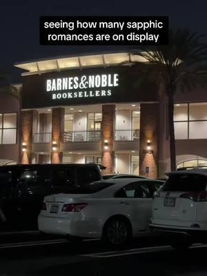 i guess 4 isnt too bad…  #BookTok #barnesandnoble #sapphicbooktok #wlwbooktok #lesbianbooktok #wlwbooks #sapphicbooks #lesbianbooks #bookshopping 