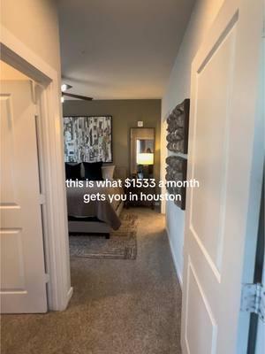 Tour with me now 🍯 These prices are as sweet as honey!  #apartmenttour #houstonapartments #locator #houston #luxuryapartment #dreamapartment #htx #apartmenthunting 