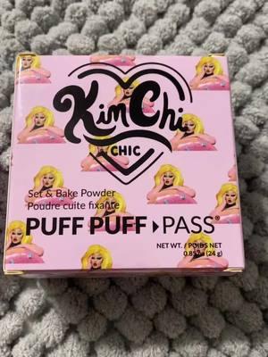 Kim Chi PUFF PUFF PASS Set and Bake powder! Recommend 💯 #kimchichicbeauty #kimchichic #kimchichicsquad #beauty #beautytips #healthandbeauty 