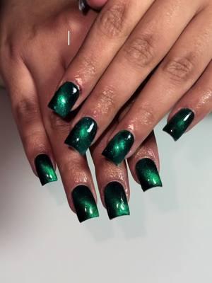 Emerald cat eye 👁️🧲💚 #cateye #nails #fyp #foryou #foryoupage #nail #nailsofinstagram #nailart #naildesigns #nailsdesign #nailinspo #nailstyle #nailaddict #nailjunkie #sanails #nailtech #nailtechvideos #nailvideos #nailprepvideos #pressonnailtech #acrylicnailtech 