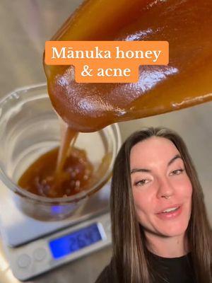 Mānuka miracle or myth? 🍯🤔 #manukahoney #naturalskincare #skincareroutine #skincaretips #acne #acneskin 