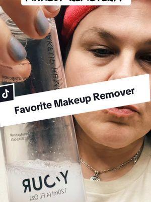 #makeupremoval #makeupremover #makeupremove #tiktokmademebuyit #newyearnewaura #newyearnewme 