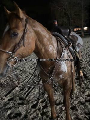 STEAMYYYYY🔥 💨 😮‍💨   Before anyone goes off this is my CHILD and my whole world. He was properly cooled down.  #fyp #fypviral #myboy #viral #horsesoftiktok #barrelracer #quarterhorse #dunn #gelding #redhorse #lathered #hot 