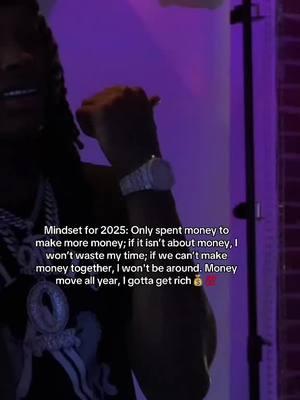 Money move all year #kingvon #ripkingvon #goodbye2024 #welcom2025 #moneymoveonly #chasethebag #💰 #money #rich 