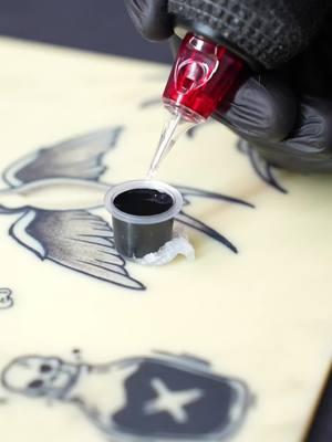 A closer look at tattoo needle ink absorption! Have you ever paid attention during a tattoo? Buy tattoo products: https://www.cnctattoo.com/  #tattootips #tattooadvice #tattoobeginner #tattoobeginnerartist #beginner #beginnertattooartist #tattoosuggestion