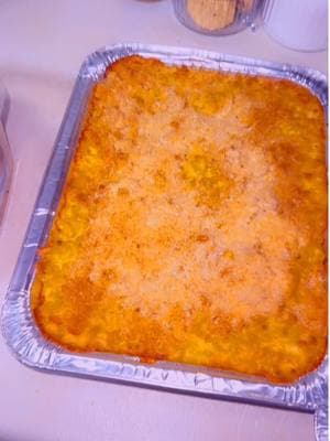 #bakedmacandcheese #macandcheese #macandcheeserecipe #wegotfoodathome #Foodie #foodtiktok #cooking #cookingathometiktoktv #blackgirlcooking #blackgirltiktok #blackgirledition #jasrenee___ #fyp #fyp≥ #foryoupage #viralvideo #following #quakerpregrain❤️❤️ 