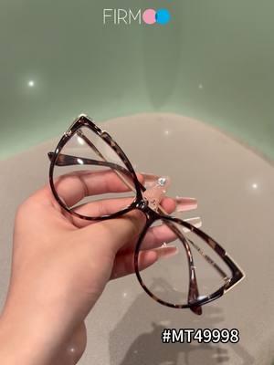 Apri un nuovo orizzonte, iniziando da un buon paio di occhiali.😽 #occhialidavista #occhiali #eyeglasses #eyeglassesfashion #eyeglassesforwomen #firmoo #eyesglass #moda #OOTD #outfit #fashion #modafeminina #occhialidasole #occhialichallenge #firmooitaly #offerta #sconti #promozione