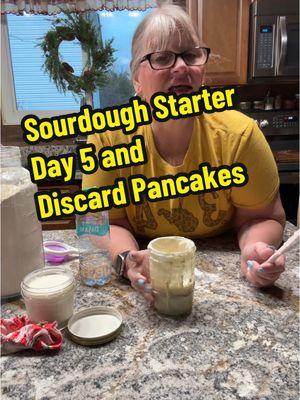 #sourdoughstartertips #sourdoughstarter #sourdough #sourdoughstarterfeeding #day5 #fyp #fypageシ #fypage #fypシ 