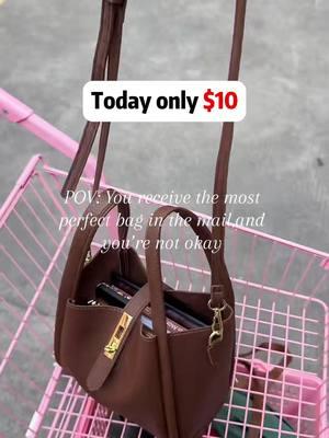 Don't miss it!!! Cool!!👜🤎🤎 #totebag #falldealsforyou #bag  #cool #coolbag #trending #falloutfits #fallfreshness #laborday #halloween2024 #shopsale #fyp #leopard #dontmissit #whatsinmybag #usa_tiktok