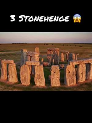 #Navidad #Christmas #Stonehenge #England #Michigan #SouthAfrica #Senegambia #multiplechoicechallenge #DeeCalico #DCalico 