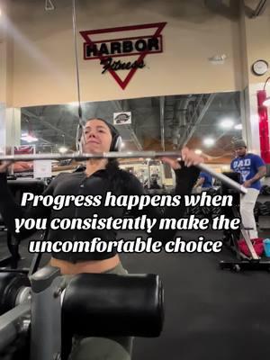 Did get here with choices that made me happy 🫠 like every snack ever  #transformationstory #stairmaster #2025 #weightlossmotivation 