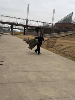 Running for the net!! @Chatt Cats Fishing #twistedtacklefishing #contentcreator #fishtok #fishing #catchandrelease #okumafishingusa #carpfishing 