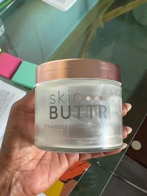 I really hate to cheat on Skin Bttr after years of being loyal but I’m getting ashy so please drop some recommendations for a body butter for dry skin #bodybutter #skincare #skincareroutine 