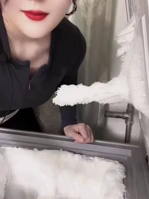 extra crunchy freezer frost #ice #iceeating #iceeatingasmr #iceeatingvideos #iceeatingsound #asrm #fyp #viralvideo #freezerfrostasmr #freezerfrost #freezerfrosticeeating #crunchyice #crunchyiceasmr #crunchyiceeating #whiteice #whiteiceasmr #whiteiceasmr 