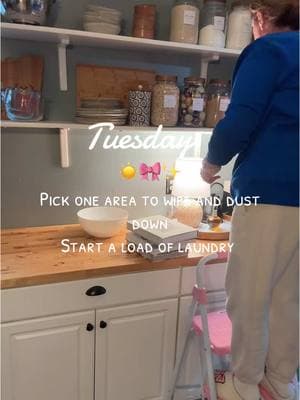 Tuesday cleans #cleaningbusinessowner #cleaningtiktok #housecleaner #cleaning #cleaninganddecluttering #dayinmylife #cleaningcontent #cleanhomehappyhome #happyhousekeeper #sunshineandspotlessblessings #cleanwithme #fypcleaning #dailycleaningmotivation #letsclean #cleaningtips #dailyclean