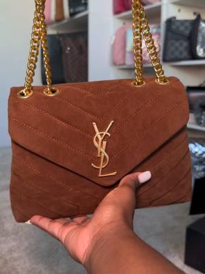 Ok I’m sold!!😍😍😍.                               #bags #luxury #luxurybag #blackgirlfinds #finds #blackgirltok #viralvideo 