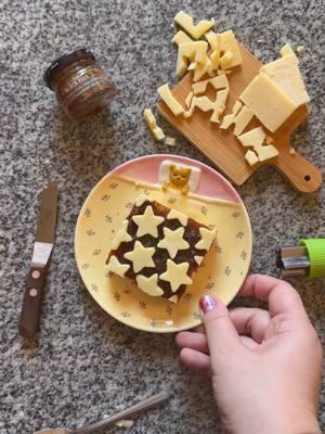 ⭐️ tiny toast tuesday: cheddar stars and fig jam toast ⭐️ 🥂🍾 nye edition had to be a little lazy and little starry 🎉 since we’re in that hazy holidaze week ☺️ this is aged irish cheddar which really holds up against the fig jam 🧀 this jar of jam was really only good for one smol piece of toast 🤣 ttfn 👋  #toastpost #tuesdaytoast #toast #minitoast #cheese #cheddarcheese #figjam #starrynight #cutefood #minifoods #fyp #🧀 #⭐️ #jamontoast 