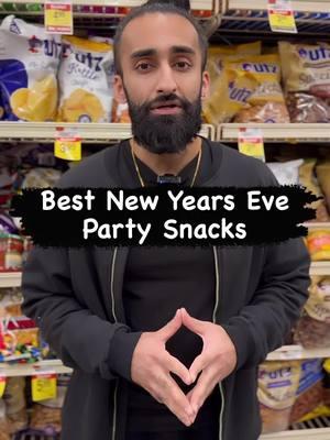 Ready to ring in the New Year? 🎉 Don’t let party snacks ruin the fun! 🚨 Most NYE snacks are loaded with seed oils, chemicals, and horrible ingredients. Here’s how to level up:   ❌ @Tostitos chips & dips – full of seed oils and natural flavors   ✅ @Siete Foods – made with clean ingredients and avocado oil 🥑   ❌ @Doritos – packed with harmful additives and chemicals ✅ @sietefoods chips – same crunch, WAY better ingredients 👌   ❌ Cookies like chips ahoy & @OREO – full of bioengineered junk   ✅ @Simple Mills or @sietefoods cookies – real ingredients, real taste 🍪   Make 2024 the year of clean eating. Swap the junk for snacks that love you back. Cheers to health and happiness! 🥂💚   #NewYearsEve #CleanSnacks #HealthySwaps