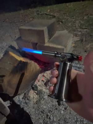 El mejor encendedor  . . . . . #Metal #butane #torch #encendedor #fuego #fire #lighter 