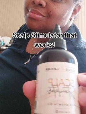 My hair has been breaking in the middle and this scalp stimulator has help it grow back even and healthier! #baskandlather #blackgirlmagic  #baskandlatherco #scalpstimulator #naturalhaircare #hairgrowthtips #hairgrowth #naturalhairproducts #hairtutorials  #TikTokShopLastChance #SpotlightFinds #jellywiththetea #TikTokShopNewYearNewAura 