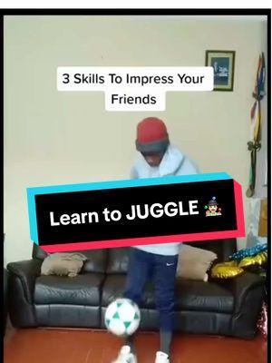 Learning to juggle makes you better 📈 and your life as a ⚽️ player much easier 😉 #improvingallways 