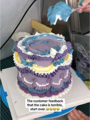 #Capcut The customer feedback that the cake is terrible, start over.#fyp #cake #beautifulcake #cakepiping #cakedecoration #buttercreampipingvideo #pipingbuttercream #pipingtips #caketutorial 