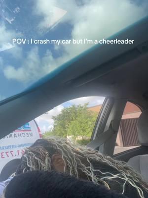 I tried to mark the stunt while driving …  #cheer #allstarcheer #allstarcheerleading #cheerleader #cheerleaders #competetivecheer #topgunallstars 