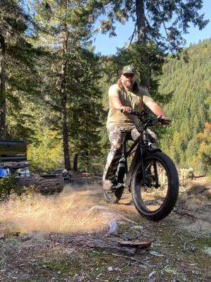 This is literally my favorite bike ever @Dirwin Bike link in bio . #Fishing #hunting #camping #bile #ebike #fish #hunt #camp #fishin #huntin #campin #Outdoors #greatoutdoors #nature #fun #awesome #happy #cheers 