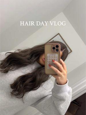 immediate identity crisis 🤣 hair day vlog for a biiig change 💆🏽‍♀️  #hairday #hairdayvlog #hairtransformation #blondetobrunette #brunette #brunetteinspo #hairinspo 