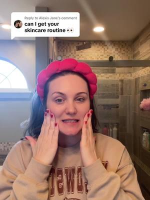 Replying to @Alexis Jane shocked how many people want to know my little 4 step routine lol but here it is!  #skincare #skincareroutine #SkinCare101 #wnp #peachslices #peachslicesskincare #elemisskincare @Peach Slices @ELEMIS @WNP SKINCARE 