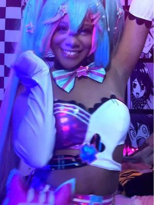 ⋆.˚𖦹⋆✮⋆.˚ #MIKUHATSUNE 🤖 • •   ⋆˙⟡ ⇢ a blk cosplayer gets called something racist on a yt cosplayers video and your response is to tell the yt cosplayer “sorry this happened to you☹️” THAT MAKES NO SENSE  •tags ( ◠‿◠ )• ⤹ #mikuhatsune#mikuhatsunecosplay#vocaloid#vocaloids#vocaloidcosplay#vocaloidmiku#musedash#musedashmiku#musedashcosplay  . ݁₊ ⊹ . ݁ ⟡ ݁ . ⊹ ₊ ݁.