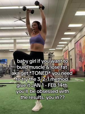 New year lets goo join in b!0 #newyearnewme #strengthtrainforfatloss #snatchedwaist #toneyourbody #buildmusclelosefat #workoutmotivationforwomen 