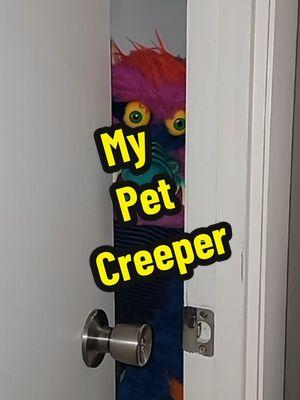 My Pet Monster is a creeper! #vintagetoys #vintagefinds #80stoys #90stoys #80s #90s #mypetmonster #1986 #80stoys #80stoy #80skid #mpm #plush #80splush #childhoodtoys 