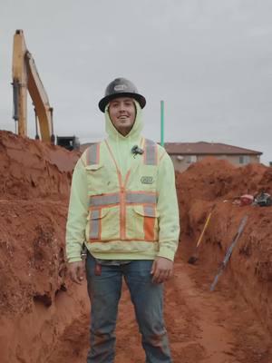 PIONEER POINT Crew doing some awesome work in Santa Clara. Lateral installs! #indexconstruction#southernutah#dirtmovers#excavate#utahconstruction#caterpillar#cat#work#bluecollar#bluecollarproud 🎥: @jaromprice